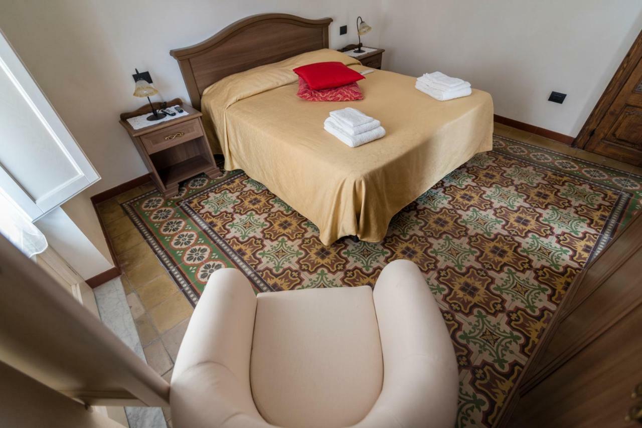 Casa Lucia Leilighet Castelbuono  Eksteriør bilde